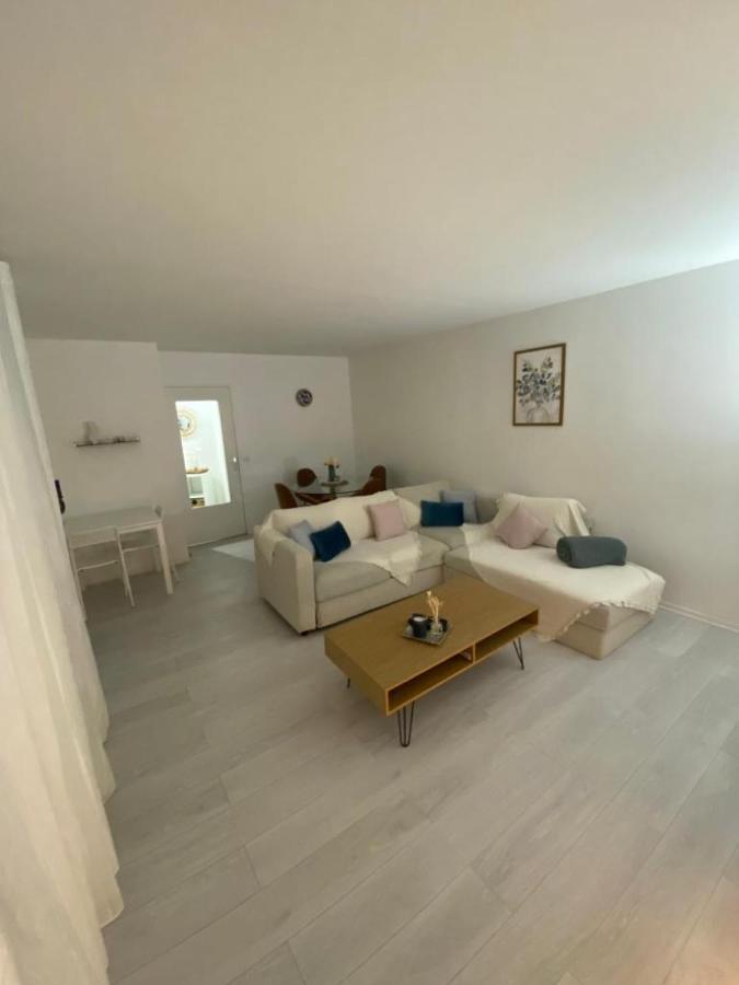 Appartement Chaville Eksteriør bilde
