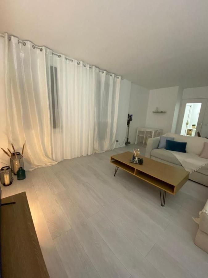 Appartement Chaville Eksteriør bilde